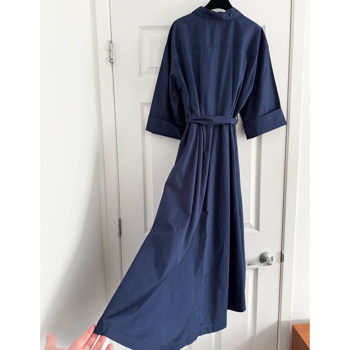 Xirena Cotton Shirtdress in Navy, size Medium