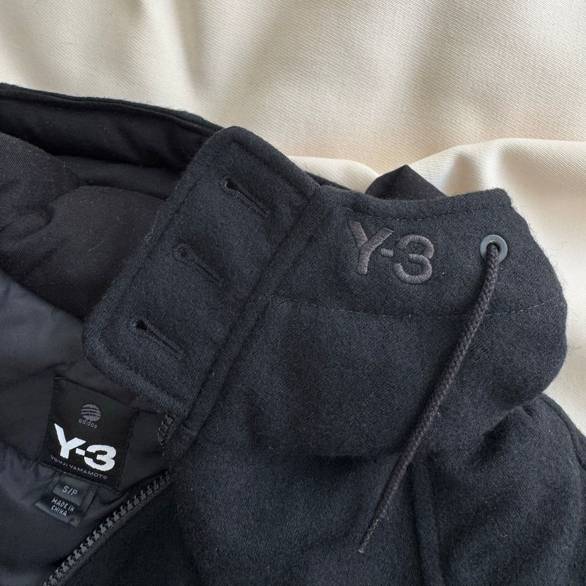 Y-3 Wool Puffer Jacket in Black, size Small