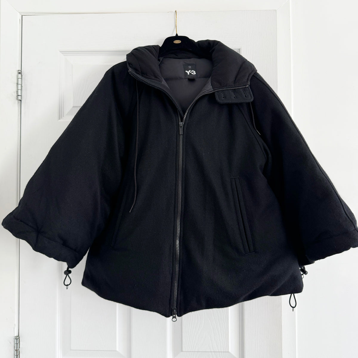 Y-3 Wool Puffer Jacket in Black, size Small