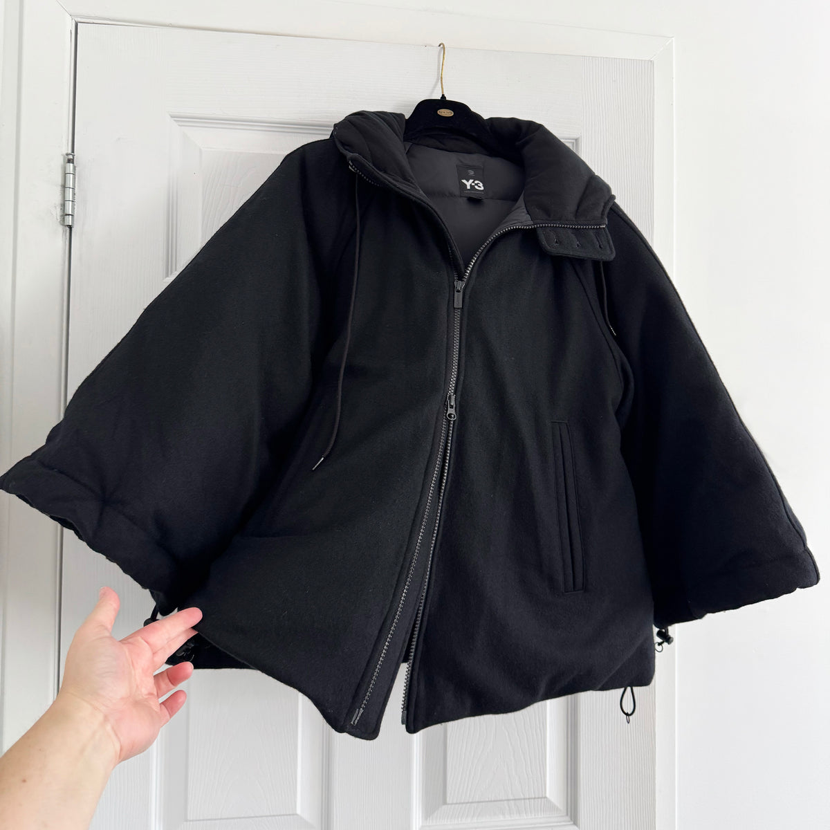 Y-3 Wool Puffer Jacket in Black, size Small