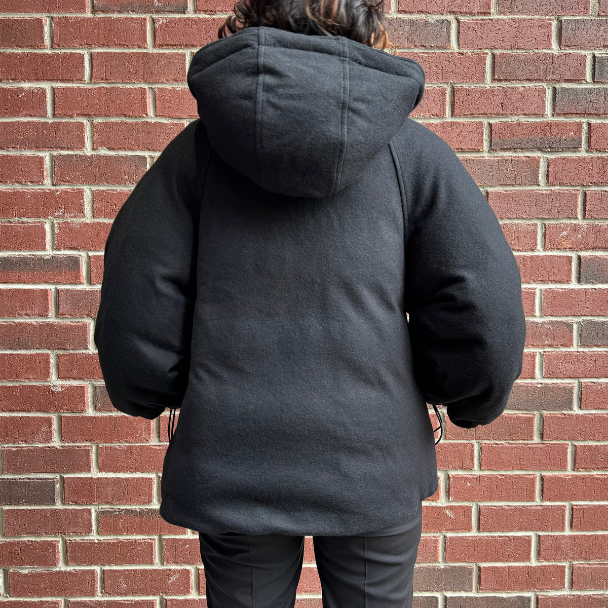 Y-3 Wool Puffer Jacket in Black, size Small