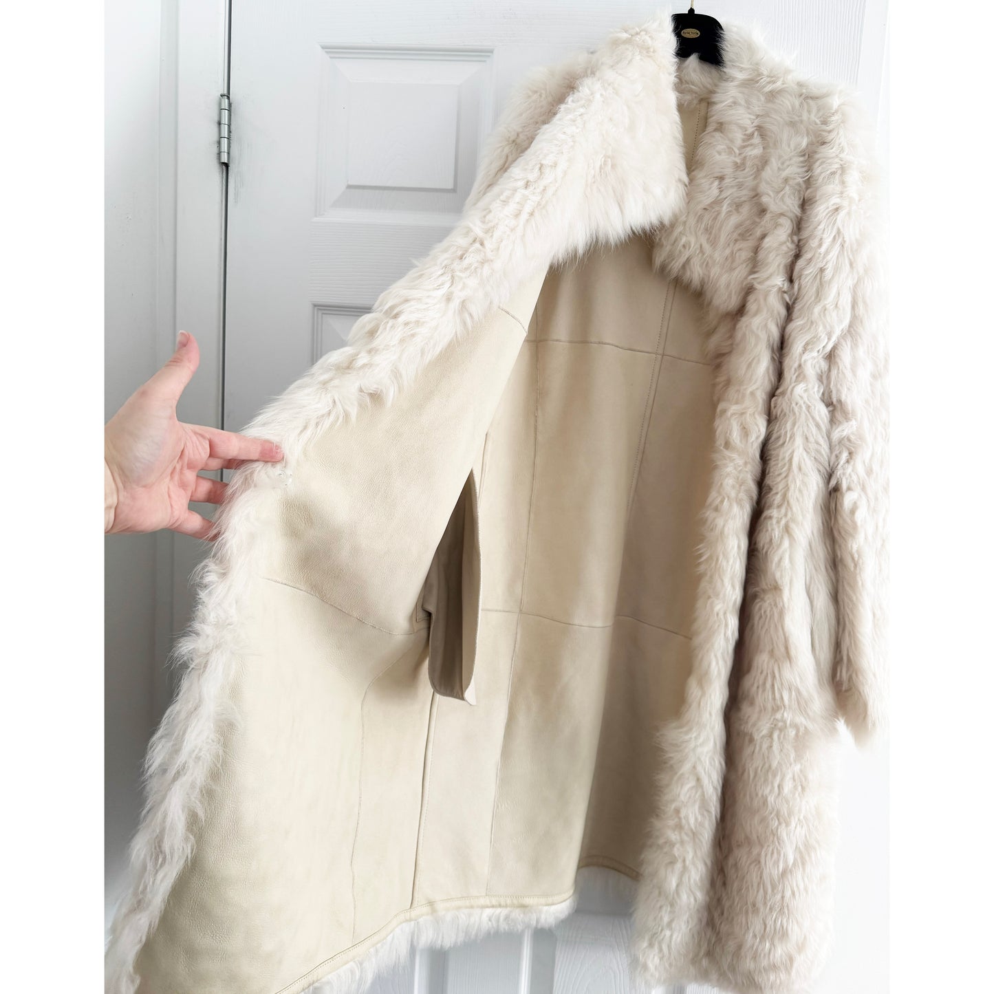 Yves Salomon Ivory Lamb Fur Coat w Belt, size 38 (fits 4/6)