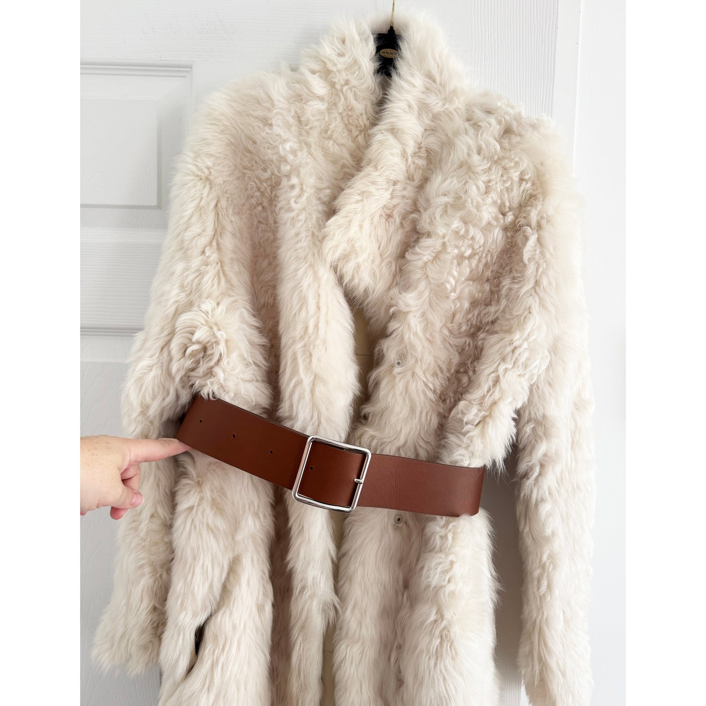 Yves Salomon Ivory Lamb Fur Coat w Belt, size 38 (fits 4/6)