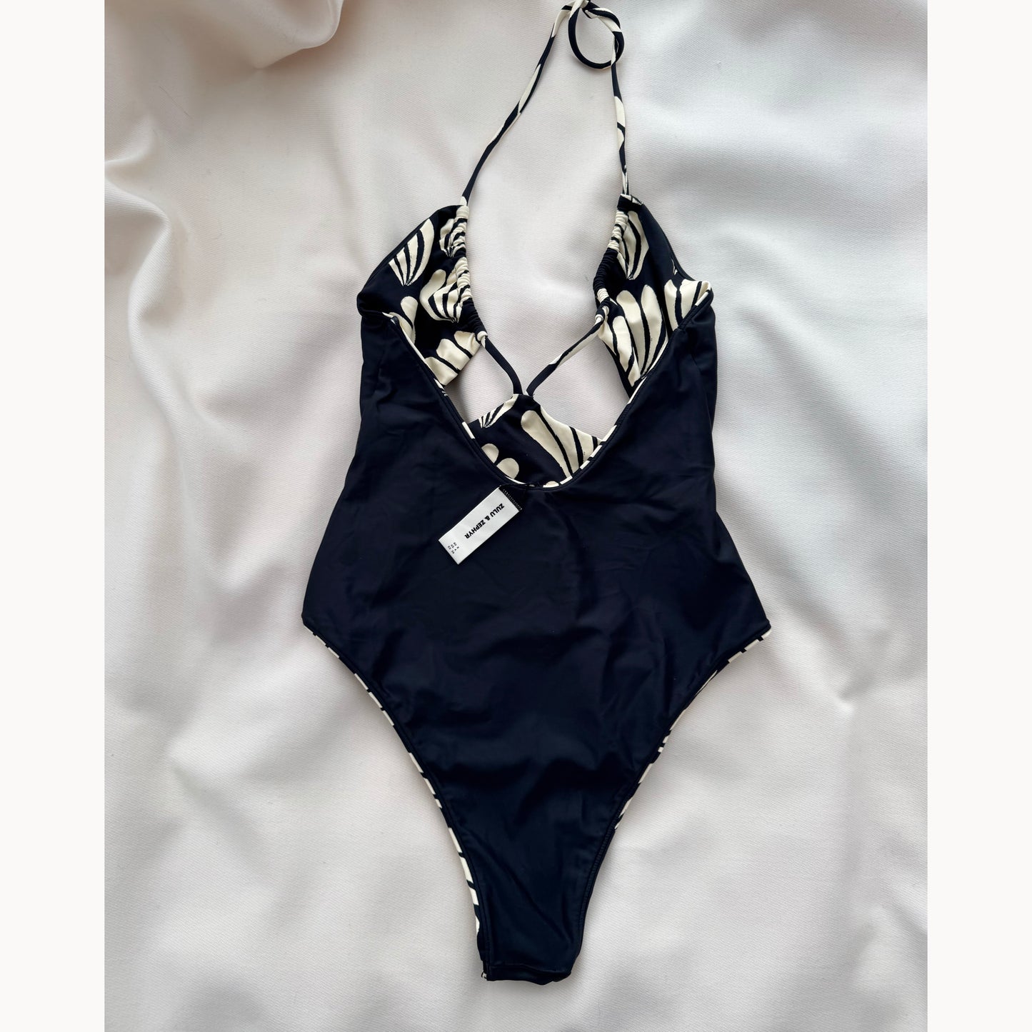 Zulu & Zephyr "Palm" Cut out One Piece, size 4US/8UK