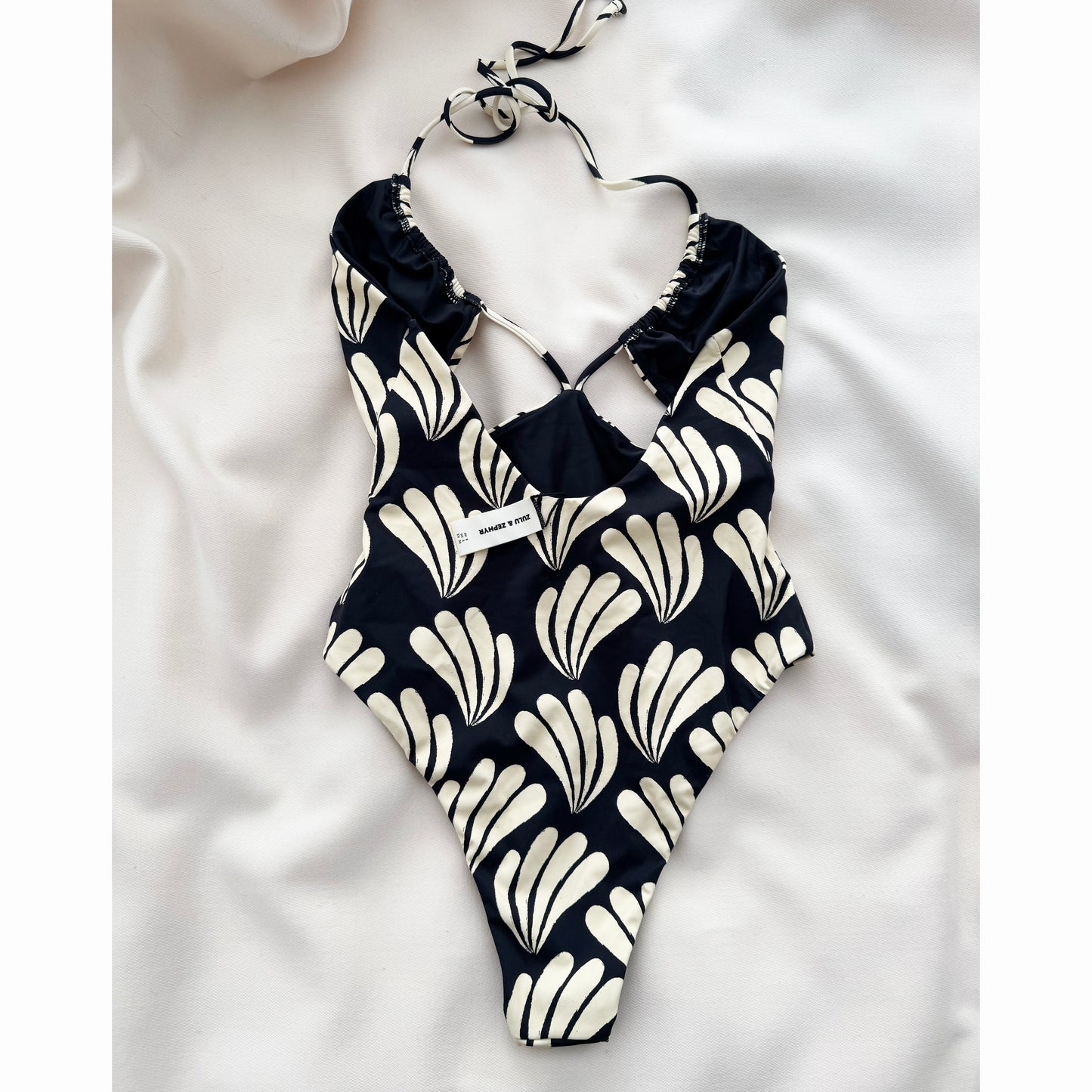 Zulu & Zephyr "Palm" Cut out One Piece, size 4US/8UK